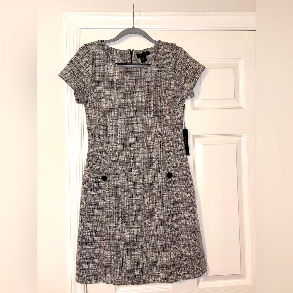 Tahari Women’s Crosshatch Print Stretch Black and White Dress